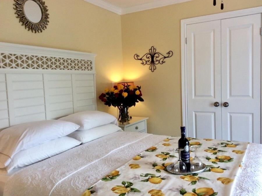 Via Veneto - Old Town Bed & Breakfast Niagara-on-the-Lake ห้อง รูปภาพ
